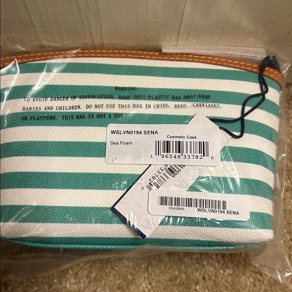 Dooney and Bourke Cosmetic Case - Picture 4 of 5